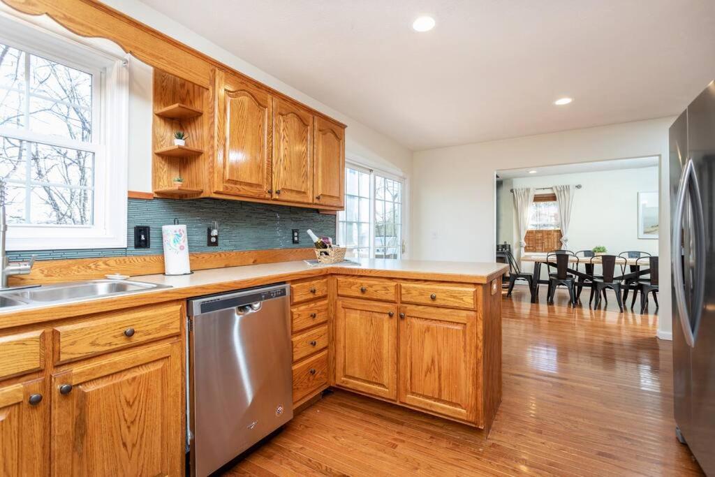 Spacious Family Friendly Home Near Massanutten And National Park McGaheysville Exterior foto